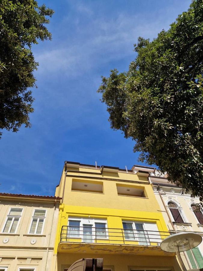 Rooftop Apartment Цриквеница Экстерьер фото